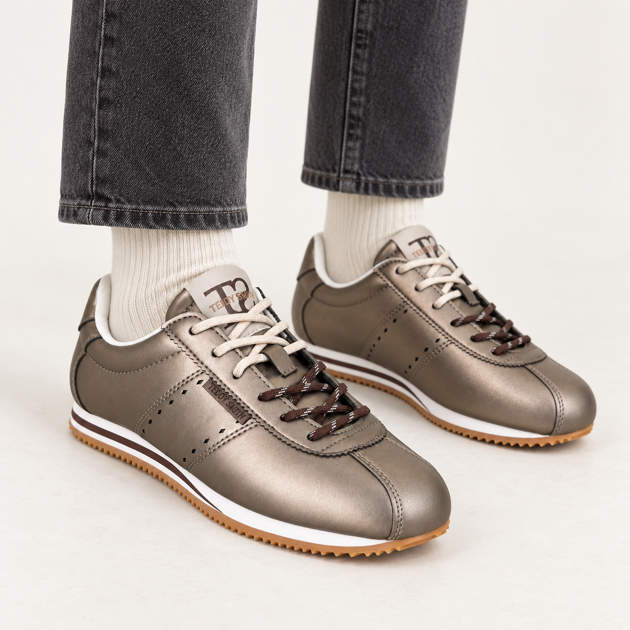Zapatilla Teddy Smith Bronce - Imagen 2
