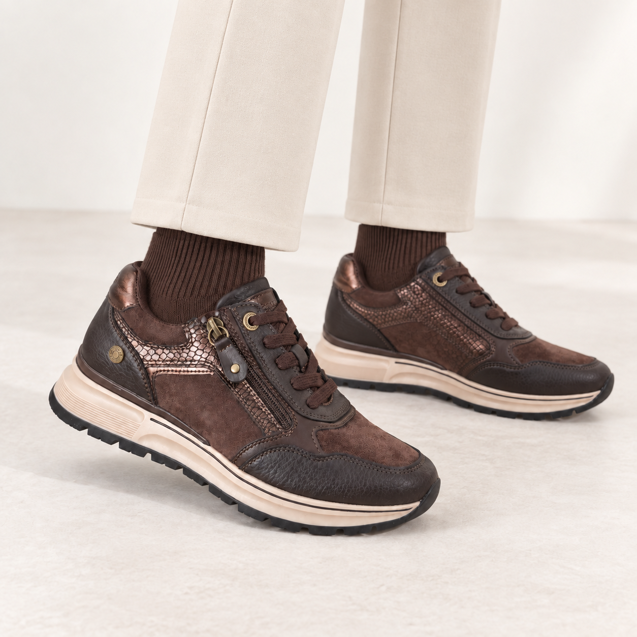 Zapatilla Refresh Marrón - Imagen 2