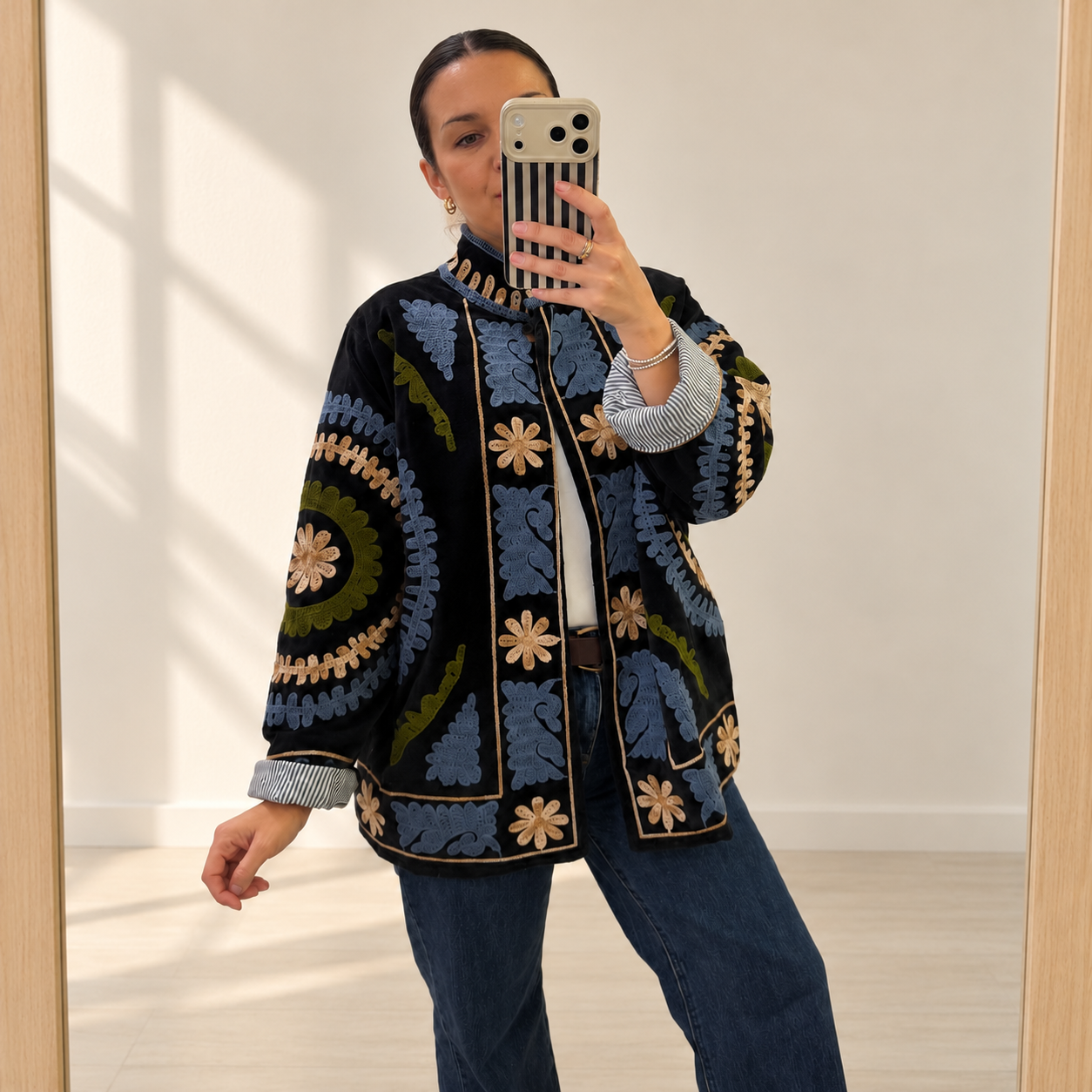 Chaqueta Terciopelo Bordada - Imagen 4