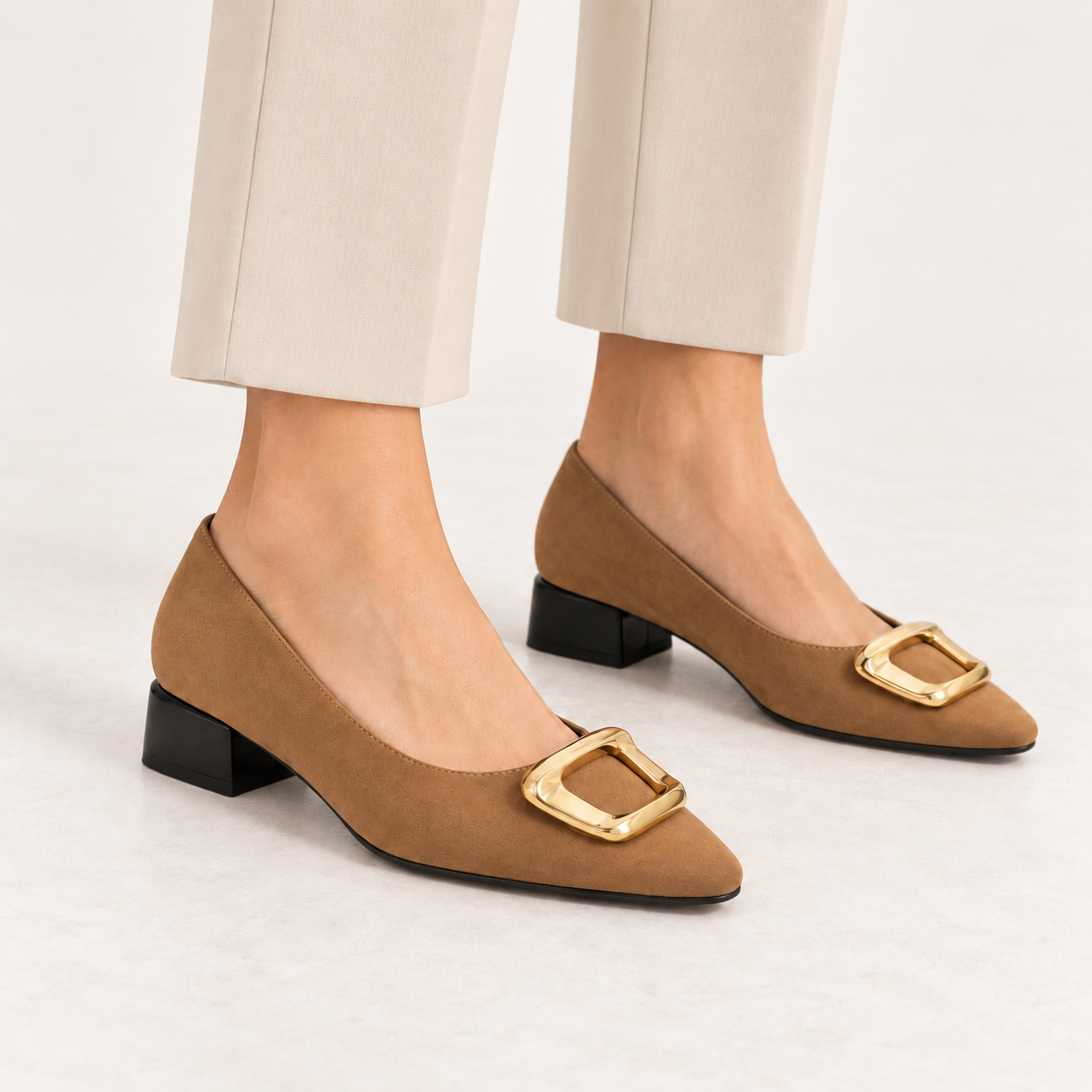 Zapato Daniela Vega Adorno Taupe - Imagen 6
